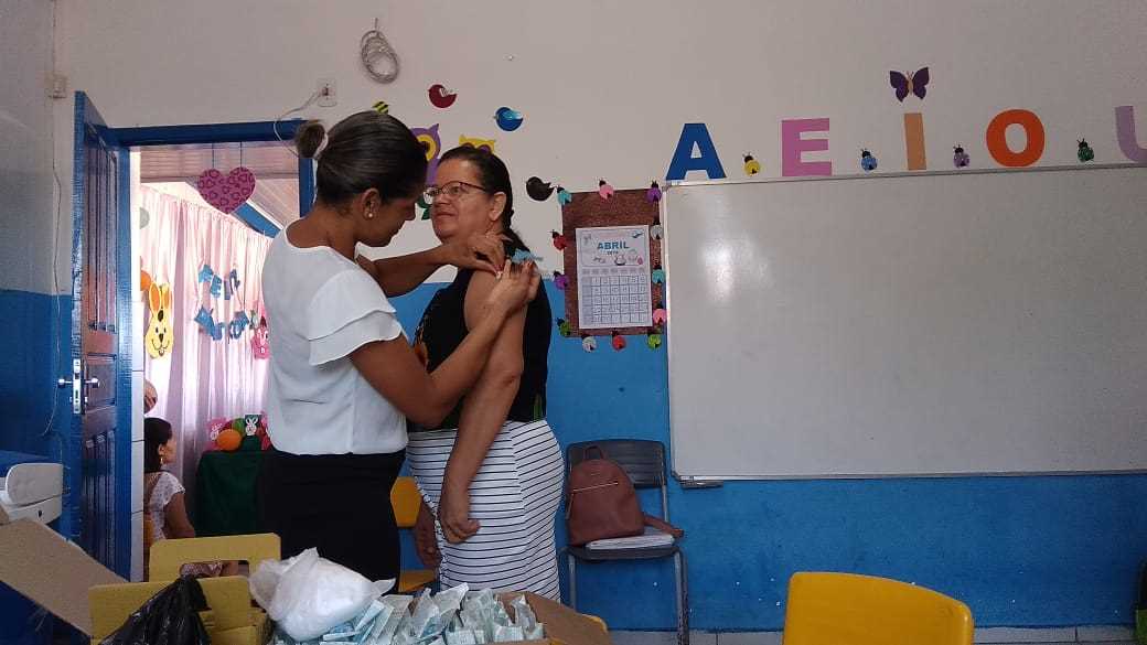 Camacã: Campanha de Vacinação contra Influenza (Gripe) alcança professores da rede pública 

